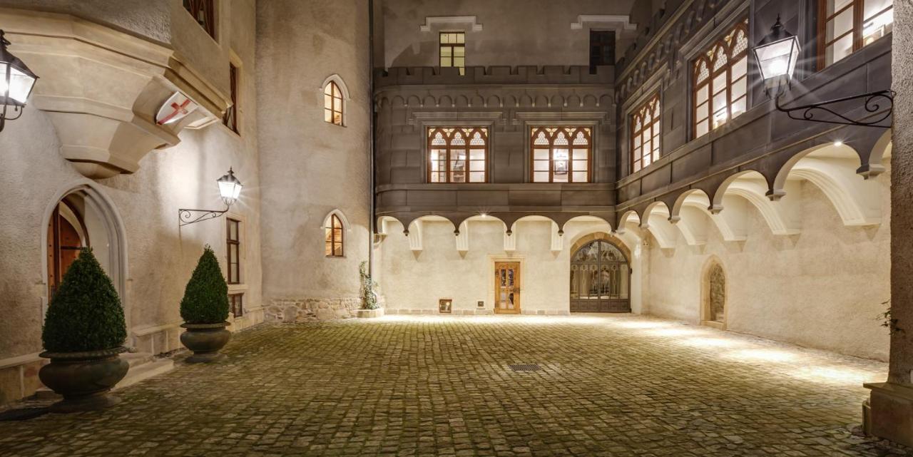 Zamek Karpniki Schloss Fischbach Lomnica  Esterno foto